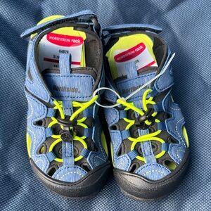 Northside Kids Blue and Yellow Sandals